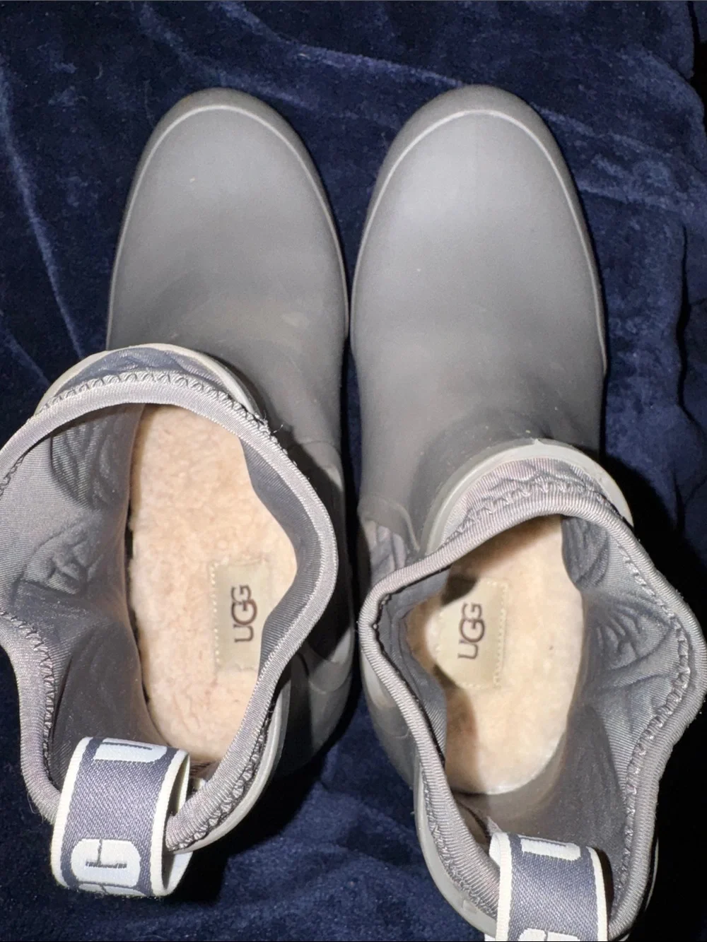 Grey UGG Chelsea Rain Boots Sz 10